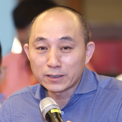 左立-北京大学人民医院肾内科主任、教授、博士生导师